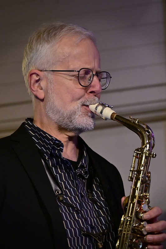 Ulli Jünemann am Saxophon